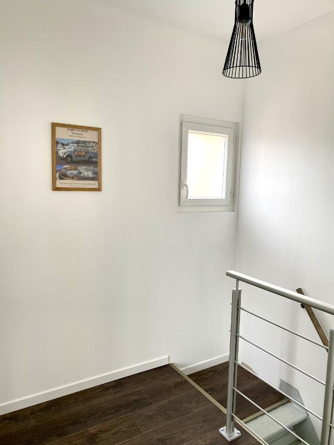 Le Chill Loft Apartment Miramont-de-Guyenne ภายนอก รูปภาพ
